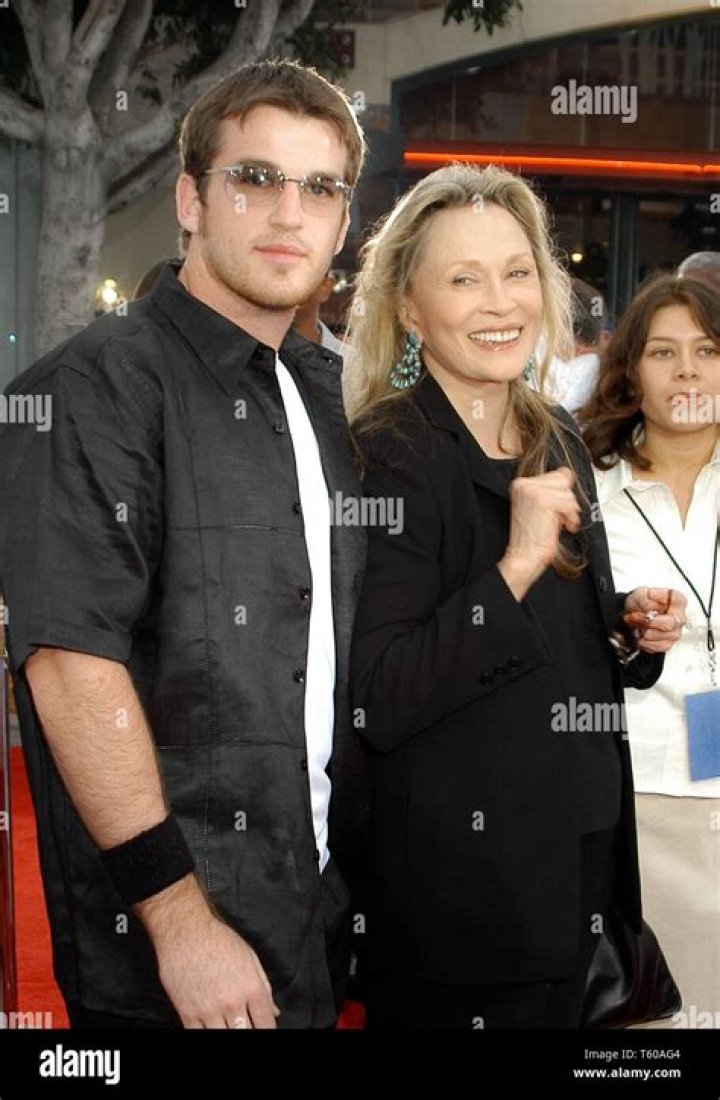 Liam Dunaway O'Neill: Who Is Faye Dunaway's Son?