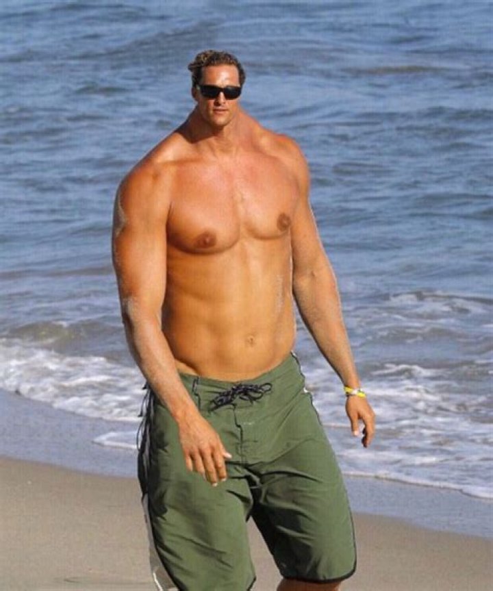 Matthew McConaughey Posts Shirtless Throwback Pic On IG & Fans Freak Hollywood Life |