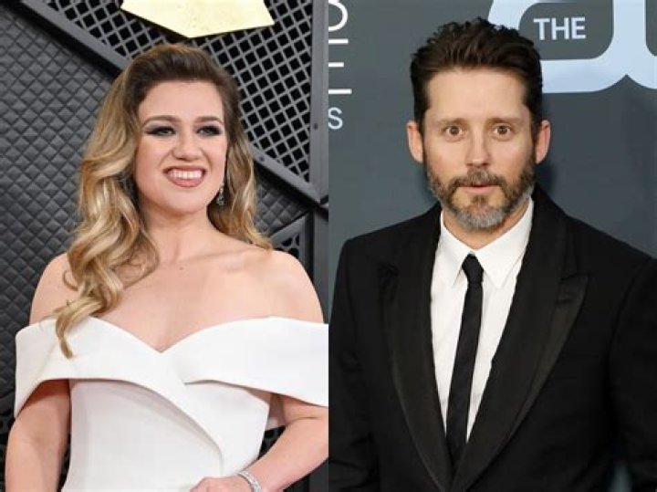 Why Did Kelly Clarkson and Brandon Blackstock Break Up? Divorce Details Hollywood Life |